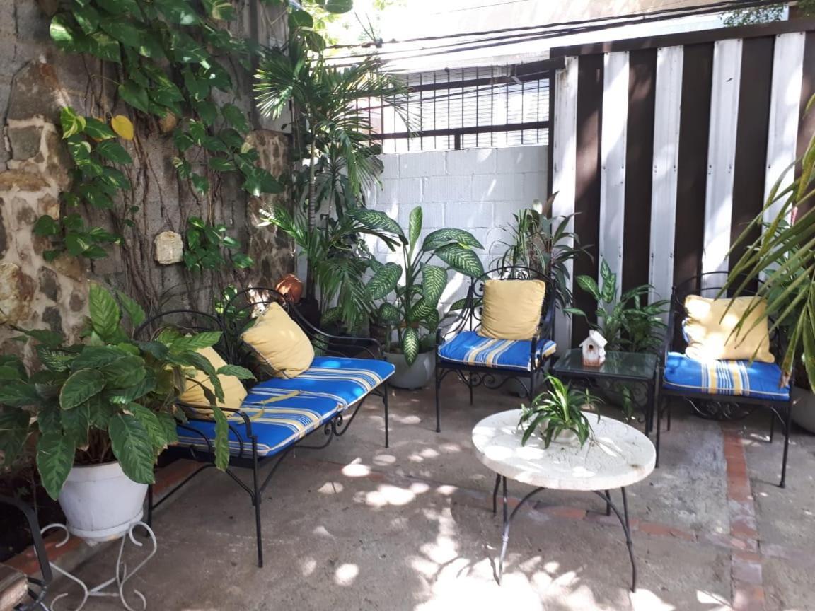 Hotel Alcaldeza - Garden House Maria Guadalupe Santo Domingo Esterno foto